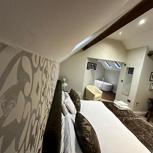 Grand Deluxe Double Room